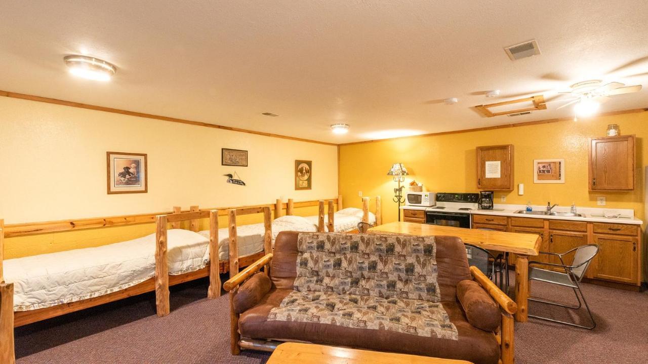 Hotel Spur Of The Moment Ranch Mountain Exteriér fotografie